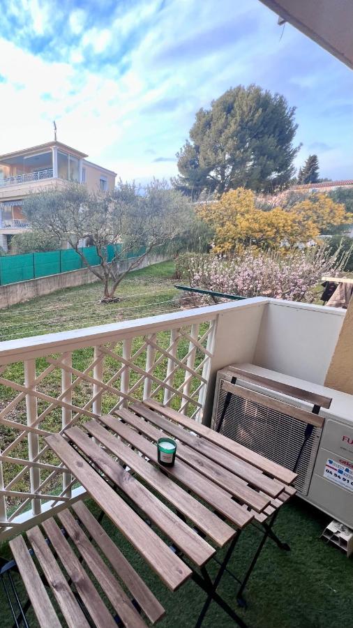 Joli T2 Proche Plage Et Parking Prive Bandol Exteriér fotografie